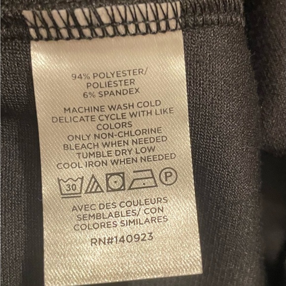 LOFT Black Velvet Long Sleeve Blouse Top Size XXL Scoop Neck Holiday Party Soft - Picture 5 of 7